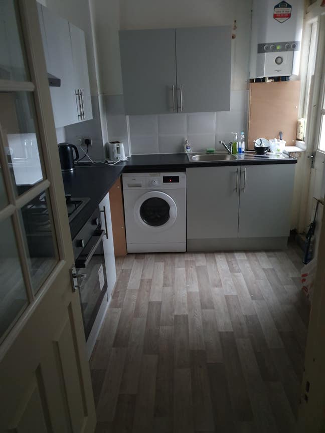  DOUBLE room minutes from Brighton station Main Photo