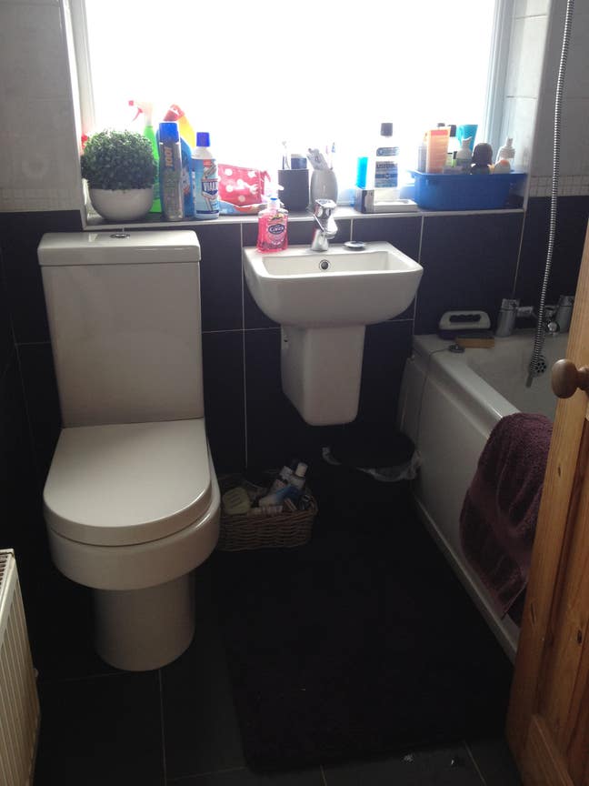 Double room s17 all bills inc  Main Photo