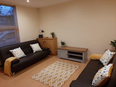 High Quality House Share Main Photo