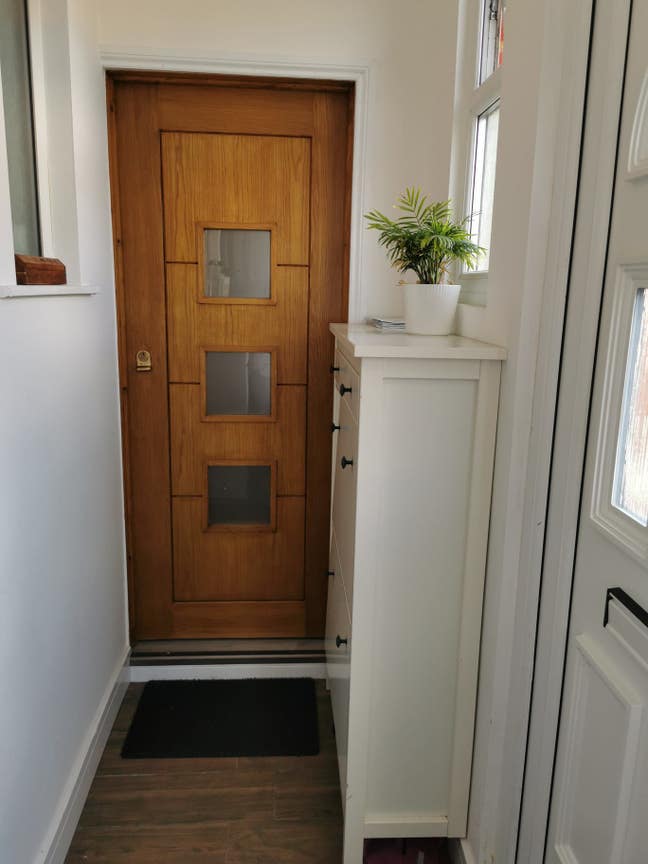 Modern studio apartment to rent in Whitton/Hounslo Main Photo