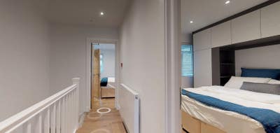 Luxury Bedroom with ensuite  Main Photo