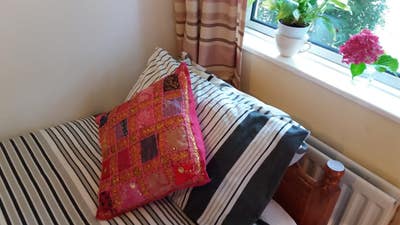 Room in Beautiful Ground floor flat+Garage+Gardens Main Photo