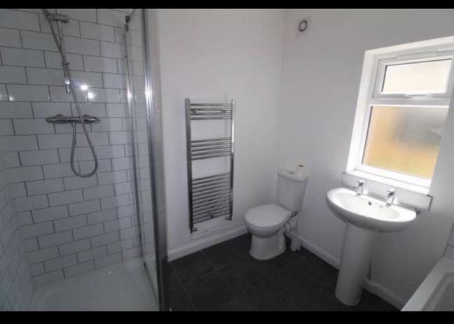 Double Bedroom on Rent Main Photo