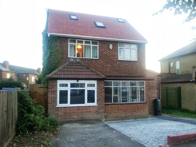 Double room available  Main Photo