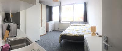 DSS Welcome -small Studio room  Main Photo