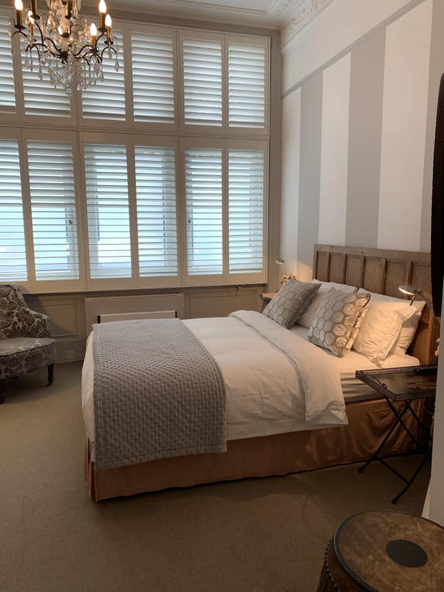 Monday to Friday - luxury room in Chelsea Main Photo