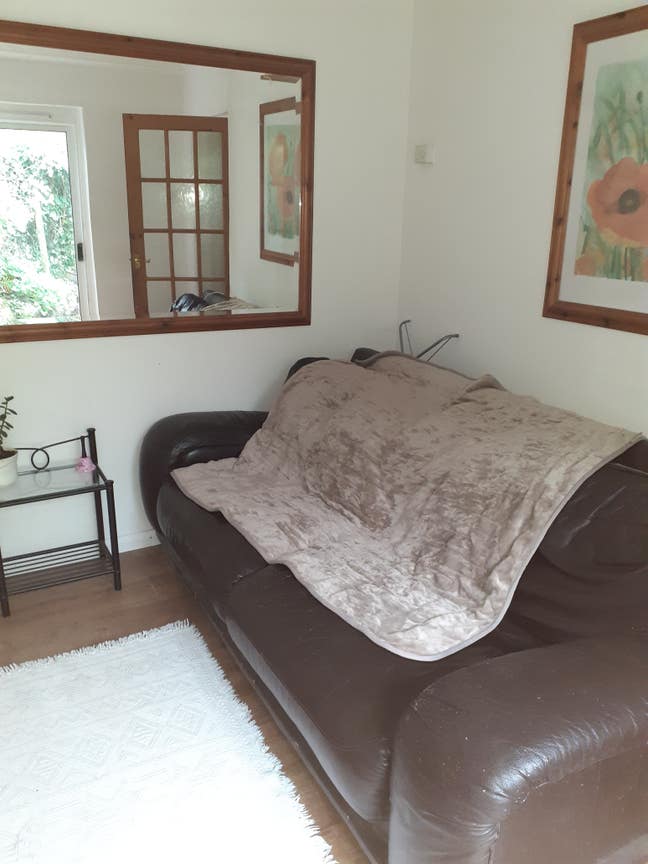 Short let -Bedroom and own lounge Main Photo