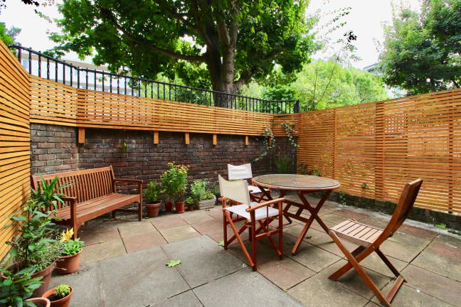 ✨2 x Great double rooms in refurb female Flat✨ Main Photo