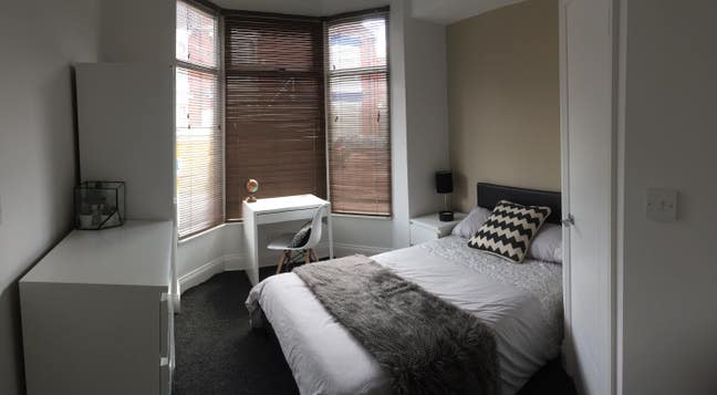 Whole House of 5 Double Rooms (Group of 5) Main Photo