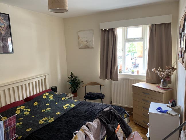 Large Bright Double Room !!! Main Photo
