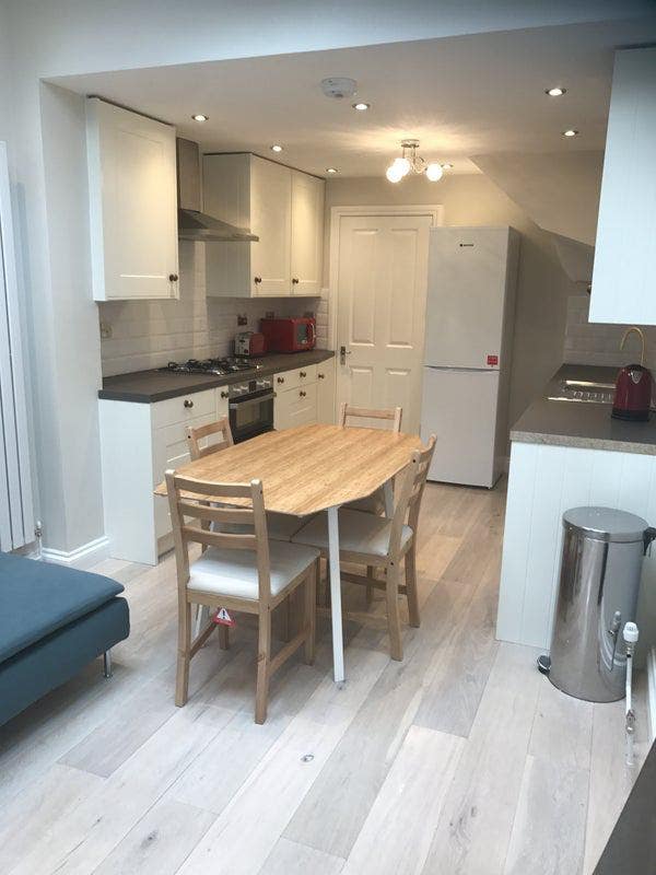 Fulham Stunning Double Room Close All Facilities ! Main Photo