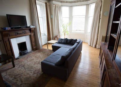 Large Furnised Double Bedroom, In Spacious Flat Main Photo