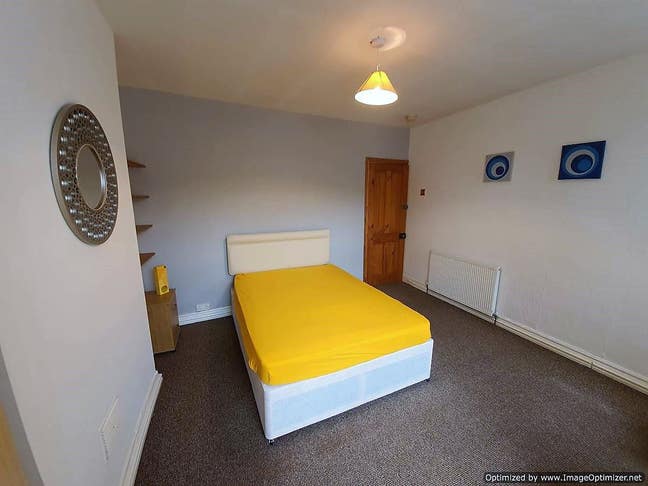 2 Double rooms in HMO Princes Rd  Main Photo