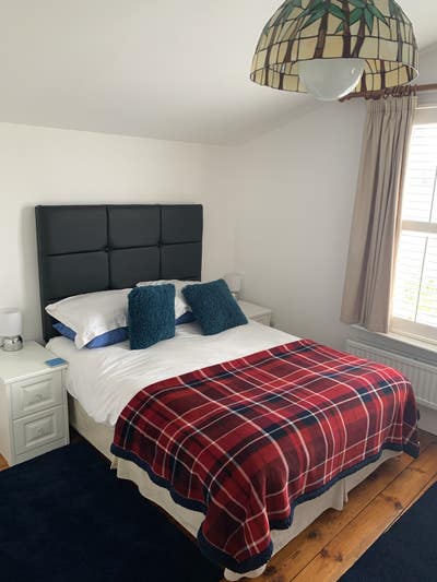 Stunning Dble Room Own Bathroom In Leafy Chiswick  Main Photo