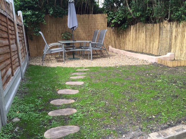 Double, House, Lounge, Garden, near Station Main Photo