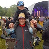 Professional Male seeks a double room Main Photo