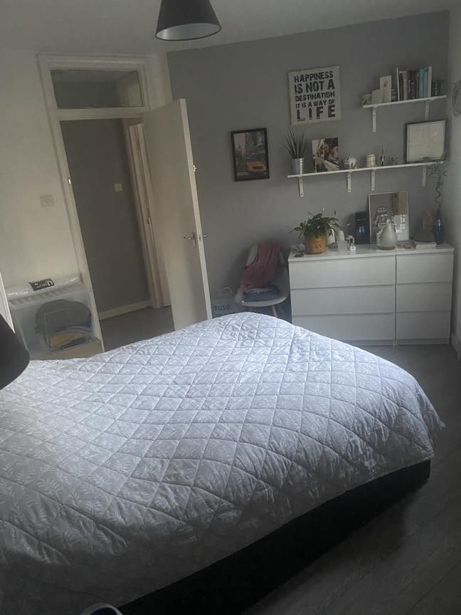 En-suite Room  Main Photo