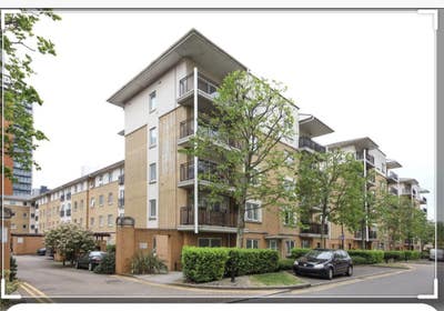 Super Sapcious Ensuite Room City/Canary Wharf E14 Main Photo