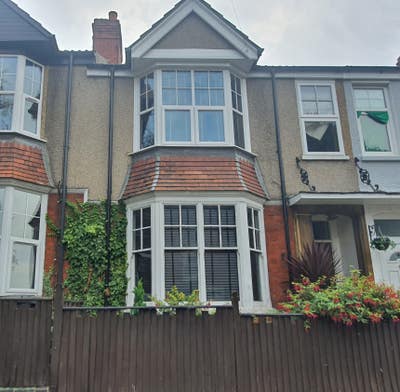 Double Room Close to Town Centre in HMO Main Photo