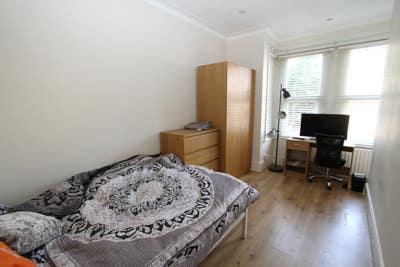 Amazing Large Double Room in E17 Main Photo