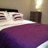 Large Double Room, with En-Suite Main Photo