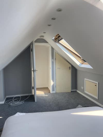 Double loft room all bills included & Own bathroom Main Photo