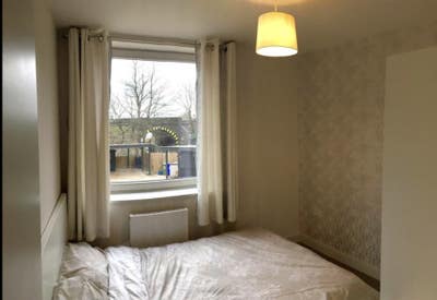 Double room inc bills, Wi-Fi & parking.  Main Photo