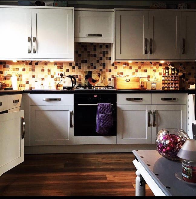 Big bedroom for rent available from 01/12/2025 Main Photo