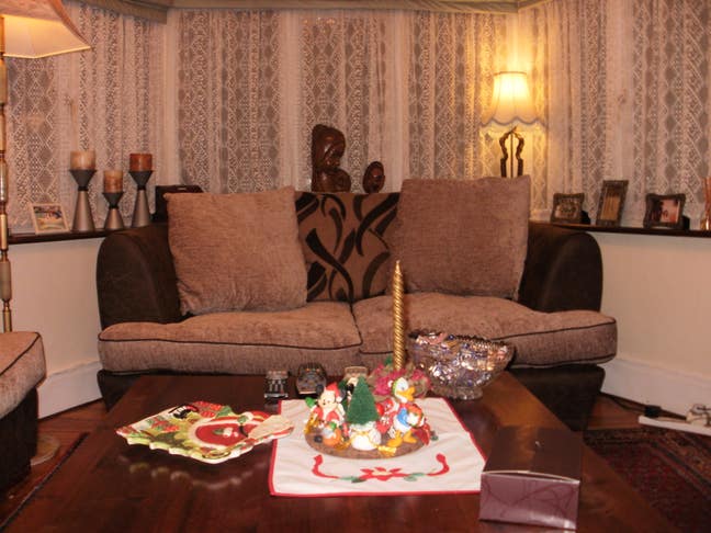 Bright Single Room Main Photo