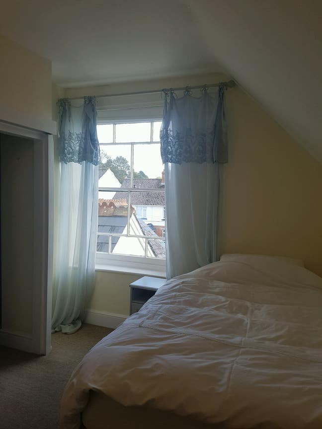 Very Nice En-Suite Room Main Photo