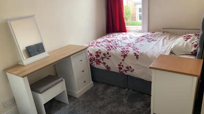⭐️🏡Room in student house  available Sept26 🏡⭐️ Main Photo