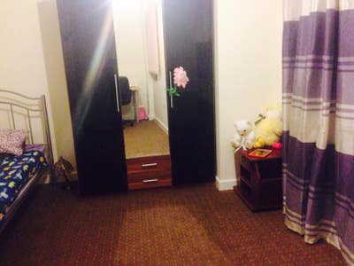 Room (Medium Size) Main Photo