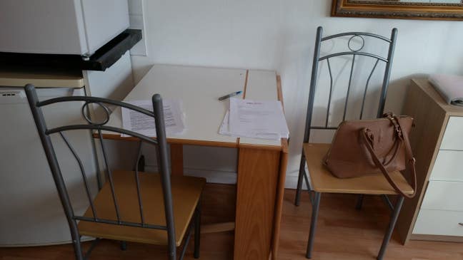 Studio Flat Furnished 5 minutes from Streatham Hil Main Photo