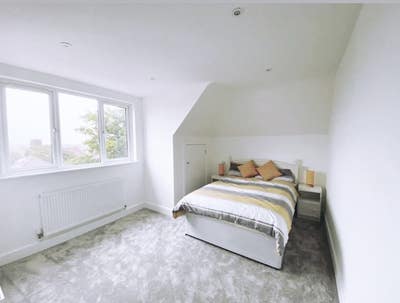 Large Double Room  Main Photo