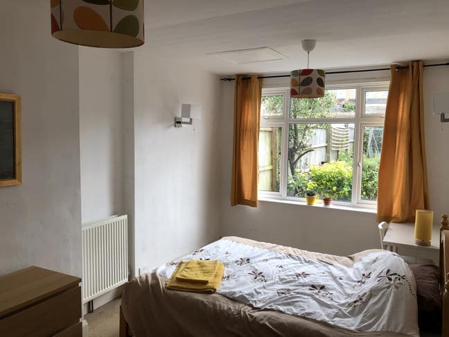 Large double bedroom near MOD, UWE, Rollys Royce Main Photo