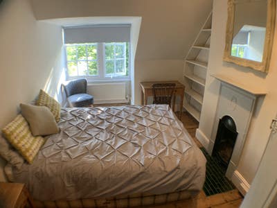 Stunning Double Room, 3 Mins Walk to All Amenities Main Photo