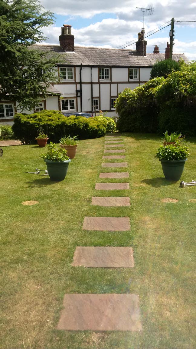 Single/Doubl Room in Country House, Large Garden.  Main Photo