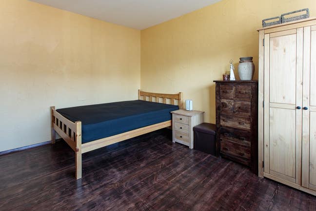 House to share Main Photo