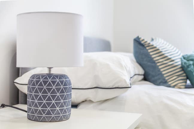 Bright, Modern Ensuite Rooms in a Friendly Home Main Photo