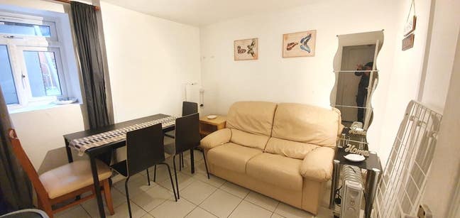 Nice cosy 1 Double bed flat to rent  Main Photo