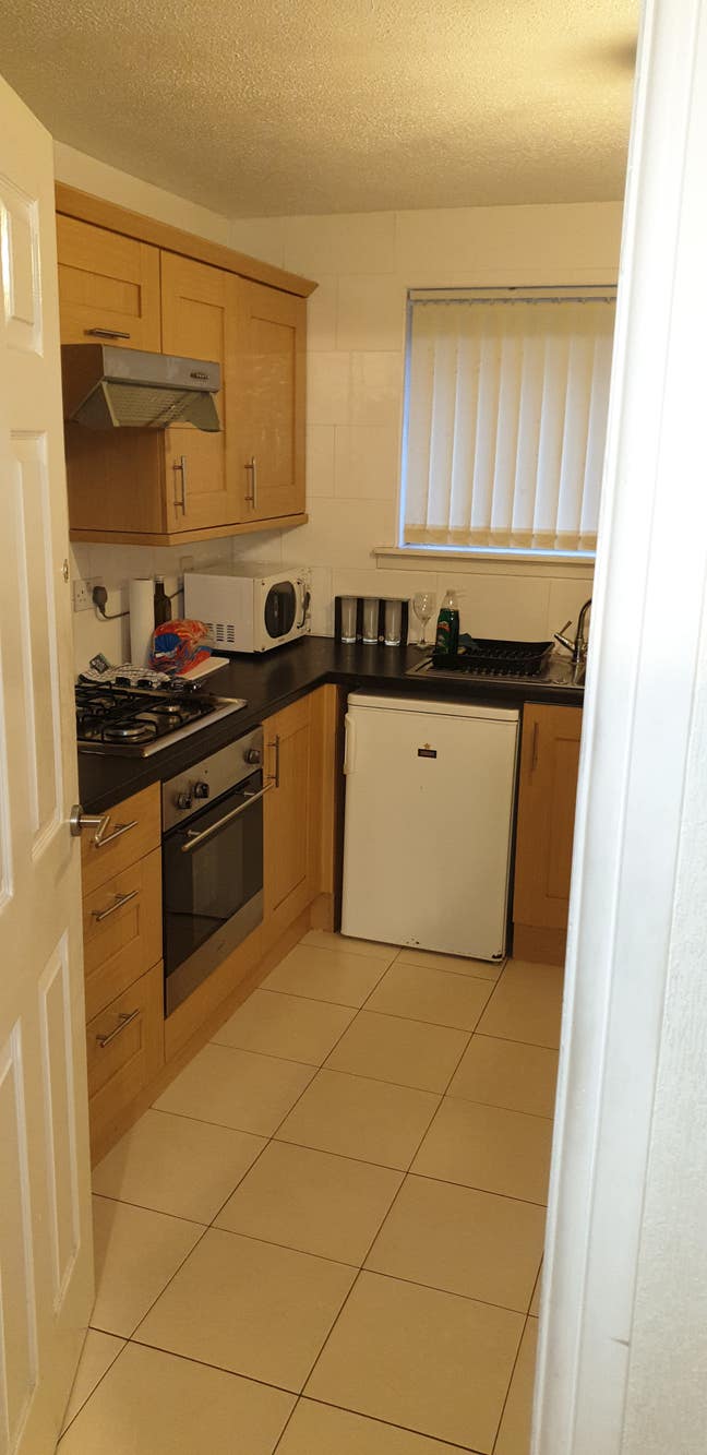 Room only double bedroom Main Photo