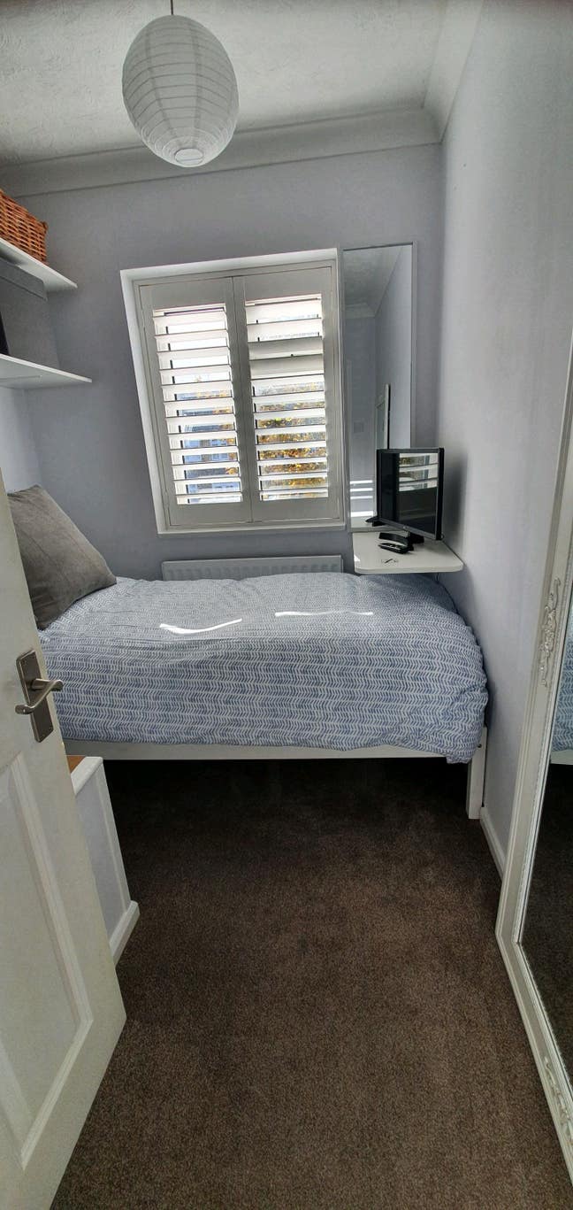  Small Box Room Main Photo