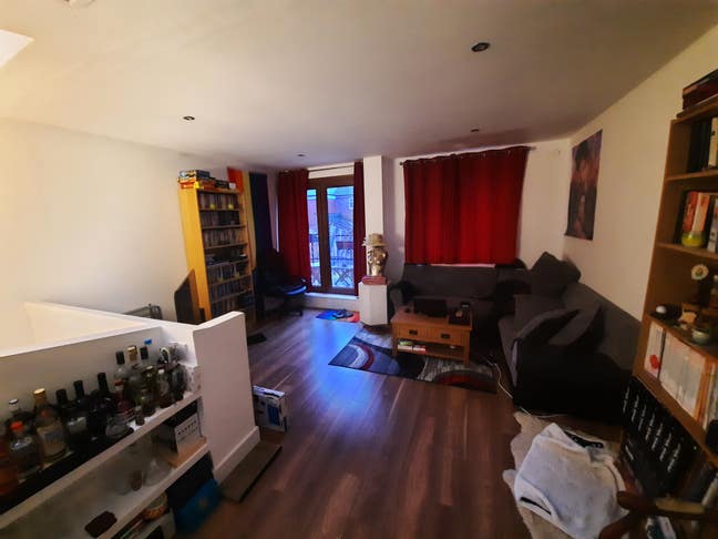 Large double room to rent in Central Manchester Main Photo