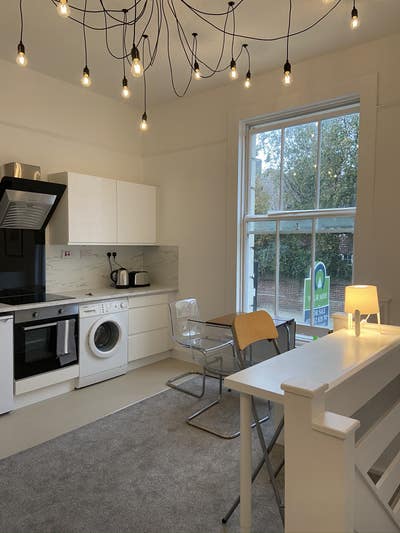 1 bedroom split level apartment with a parking Main Photo