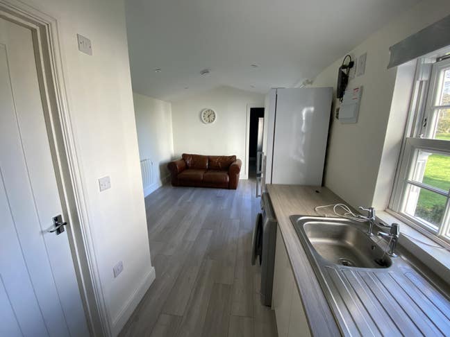 Annexe in Ousden between Newmarket and Bury  Main Photo