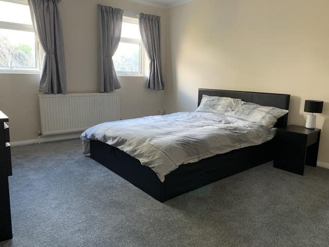 Large Fresh Room to Rent Uckfield!  Main Photo
