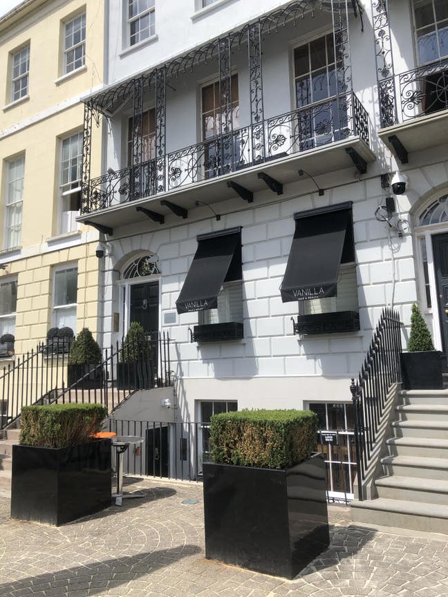 Double Room, Cheltenham  Main Photo