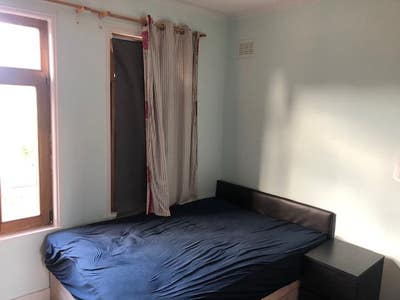 Lovely Double Room in Walthamstow / no Fees Main Photo