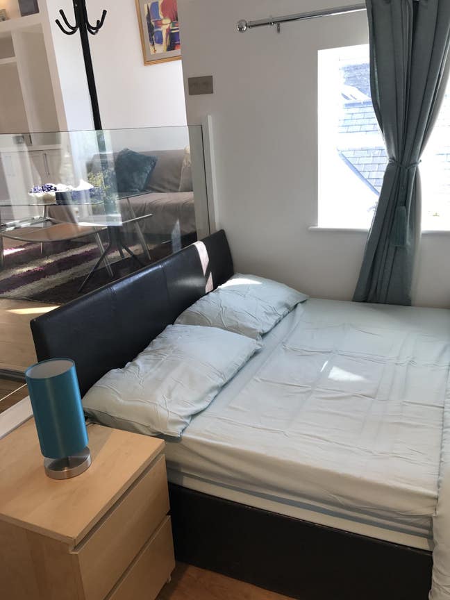 King Size Studio Flat Available  Main Photo