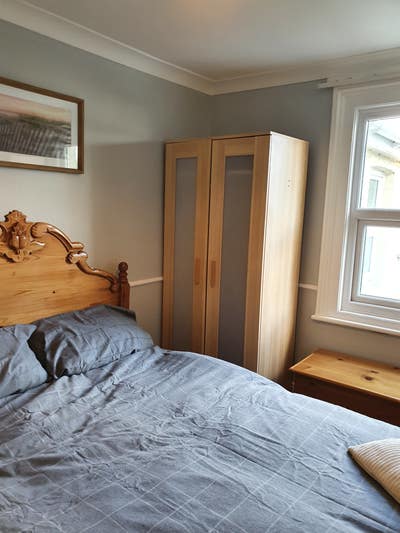 ✨ Double Bedroom - Old Woking ✨  Main Photo